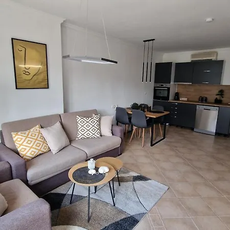 Eve Santa Marina - Sea, Pools, Relax Holiday home *