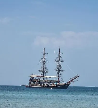 Eve Santa Marina - Sea, Pools, Relax Holiday home *