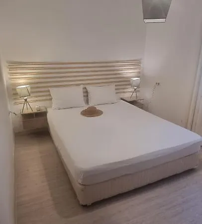 Eve Santa Marina - Sea, Pools, Relax 度假居 索佐波尔