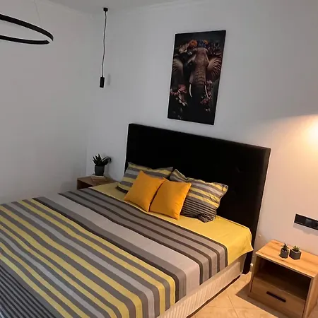 Eve Santa Marina - Sea, Pools, Relax Casa vacanze *