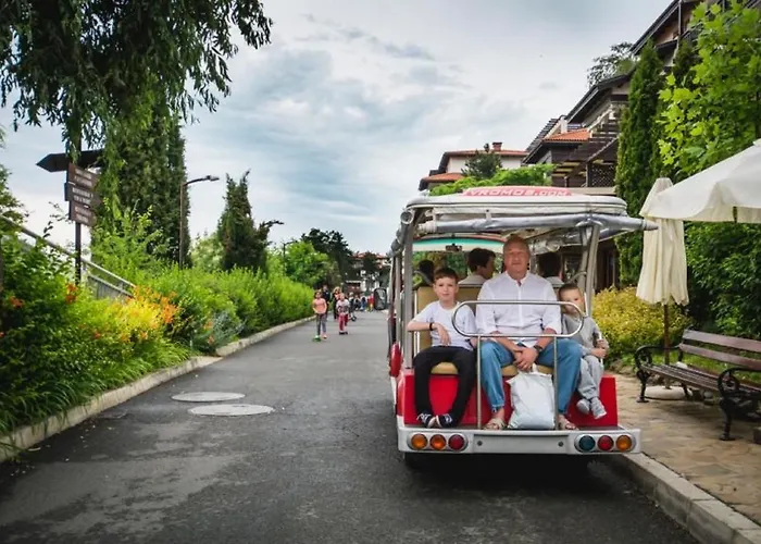 Ваканционна къща Eve Santa Marina - Sea, Pools, Relax Созопол
